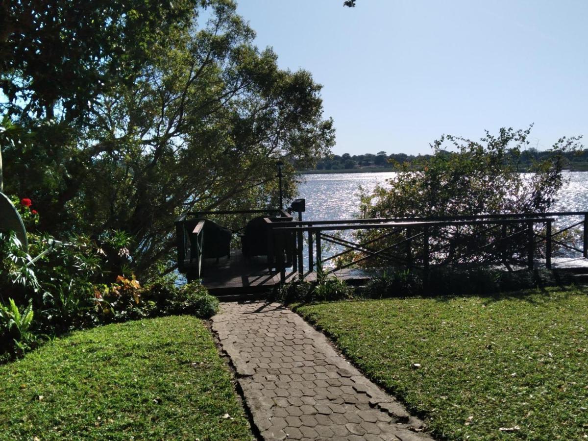 Caprivi River Lodge Katima Mulilo Eksteriør bilde